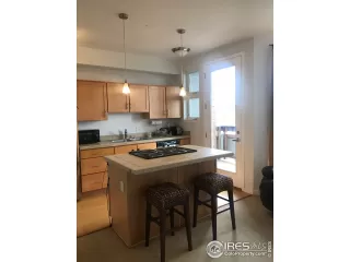 Photo #5: 935979 Listing 