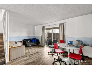 Photo #2: 935995 Listing