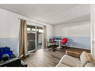 Photo #4: 935995 Listing