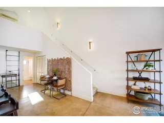 Photo #3: 936010 Listing