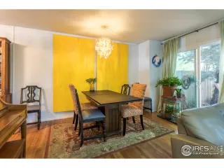 Photo #5: 936040 Listing