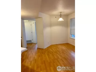 Photo #6: 936066 Listing