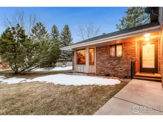 Photo #5: 936078 Listing