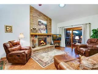 Photo #6: 936078 Listing