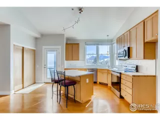 Photo #1: 936127 Listing