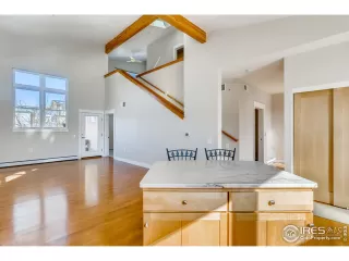 Photo #5: 936127 Listing