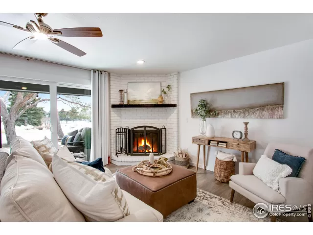 MLS: 936129 Condo For Sale