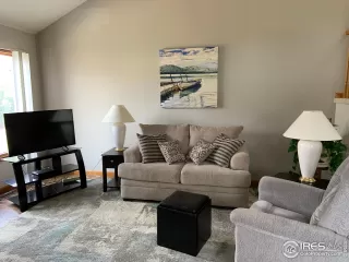 Photo #2: 936172 Listing