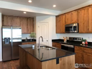 Photo #3: 936238 Listing 