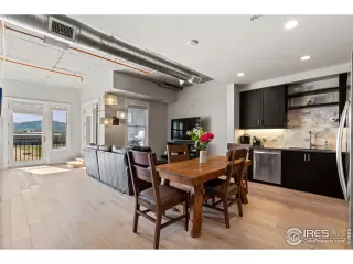 Photo #3: 936250 Listing 