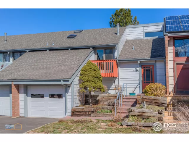 MLS: 936311 Condo For Sale