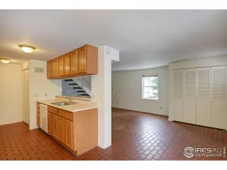 Photo #4: 936344 Listing 