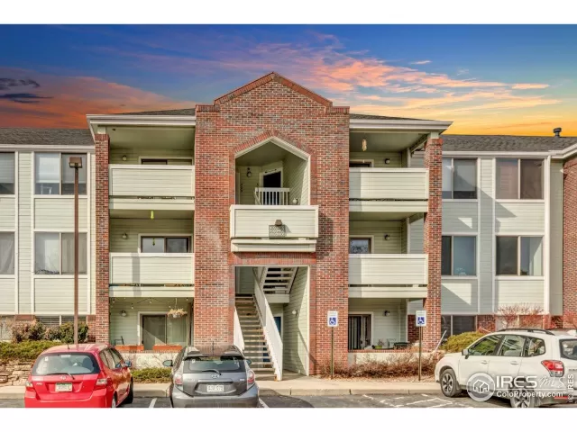 MLS: 936353 Condo For Sale