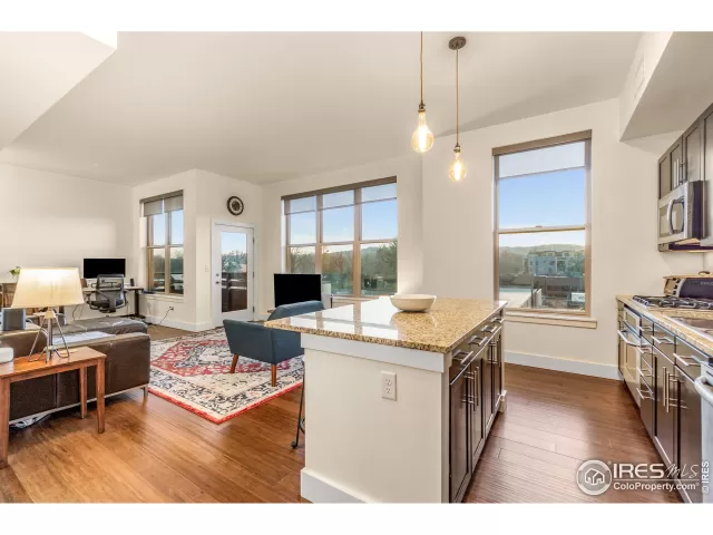 MLS: 936360 Condo For Sale