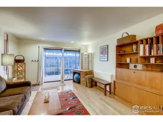 Photo #3: 936397 Listing