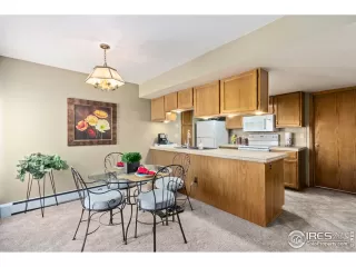 Photo #5: 936488 Listing