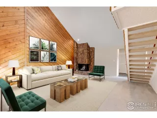 Photo #4: 936519 Listing