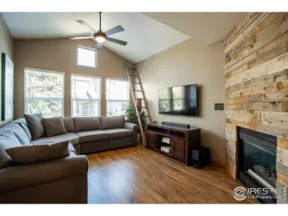 Photo #4: 936632 Listing