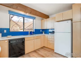 Photo #6: 936648 Listing