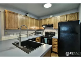 Photo #2: 936649 Listing