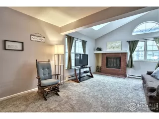 Photo #6: 936649 Listing