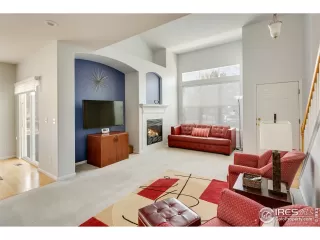 Photo #5: 936699 Listing