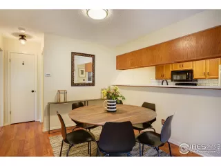 Photo #5: 936711 Listing 