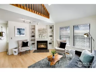 Photo #2: 936730 Listing