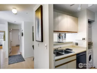 Photo #4: 936730 Listing