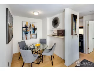 Photo #6: 936730 Listing