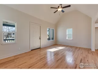 Photo #4: 936793 Listing