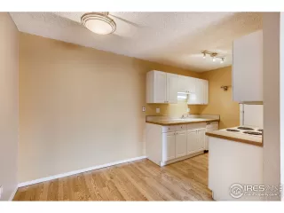 Photo #3: 936795 Listing