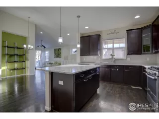 Photo #6: 936803 Listing