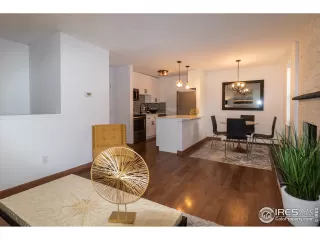 Photo #3: 936836 Listing