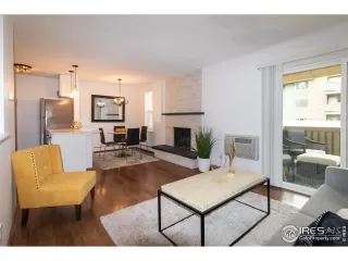 Photo #5: 936836 Listing