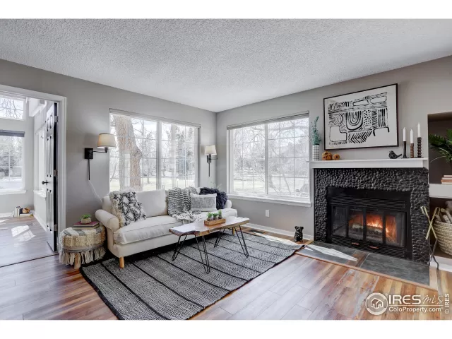 MLS: 936856 Condo For Sale