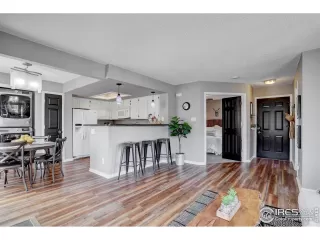 Photo #5: 936856 Listing