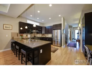 Photo #2: 936871 Listing