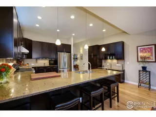 Photo #3: 936871 Listing