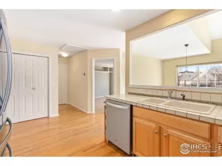 Photo #6: 936881 Listing