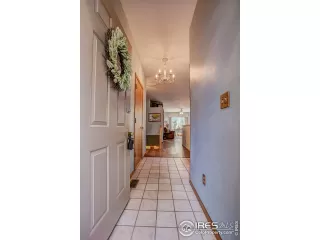 Photo #6: 936889 Listing