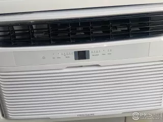 Photo #6: 936929 Listing