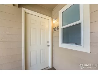 Photo #3: 936931 Listing