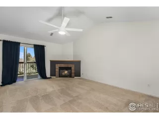 Photo #6: 936931 Listing