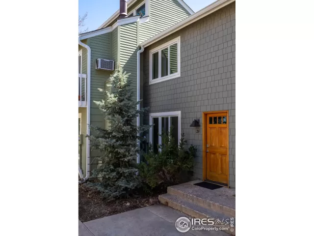 MLS: 936940 Condo For Sale