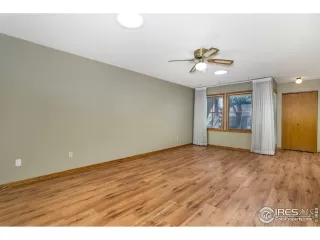 Photo #4: 936953 Listing