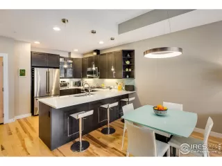 Photo #3: 936982 Listing