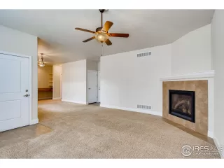 Photo #5: 937043 Listing