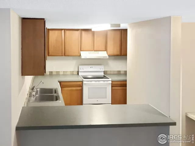 MLS: 937090 Condo For Sale