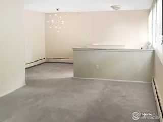 Photo #2: 937090 Listing